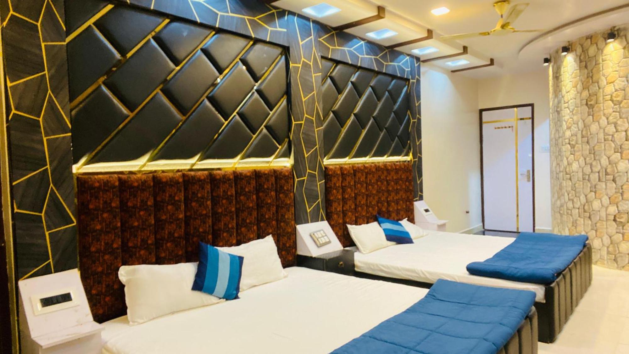 Hotel Mark Ujjain Zewnętrze zdjęcie