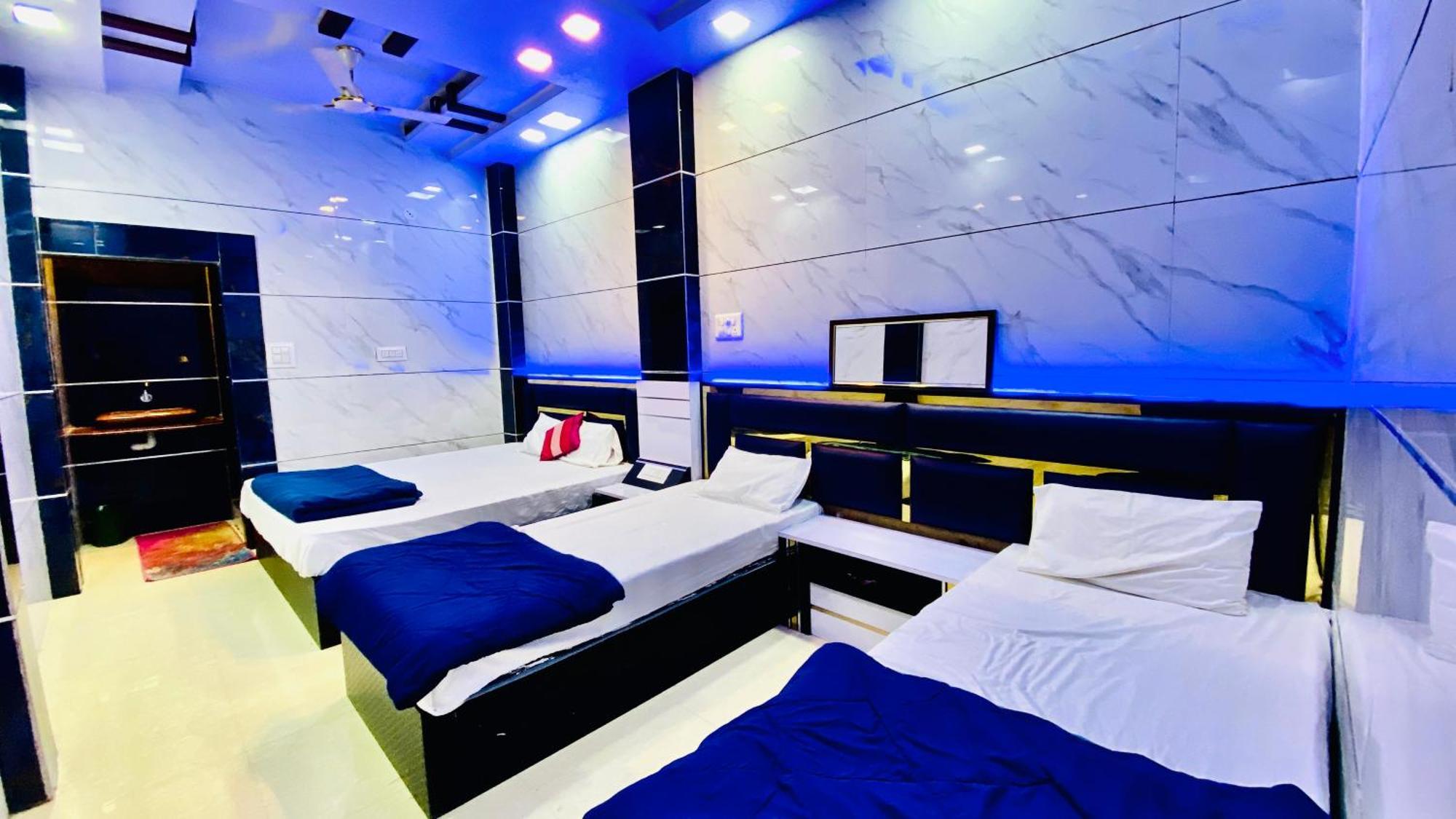 Hotel Mark Ujjain Zewnętrze zdjęcie